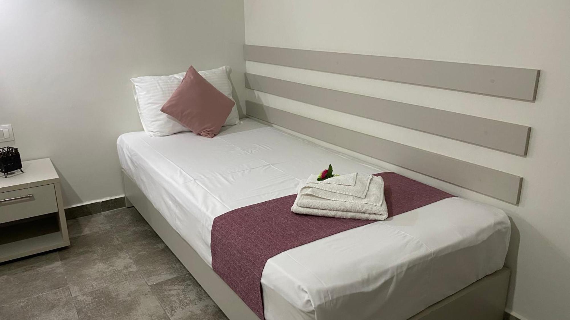 Harmony Studios & Apartments สกาลา โปเตมิอัส ภายนอก รูปภาพ