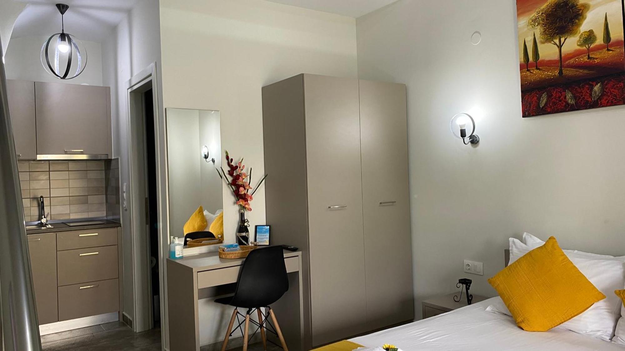 Harmony Studios & Apartments สกาลา โปเตมิอัส ภายนอก รูปภาพ