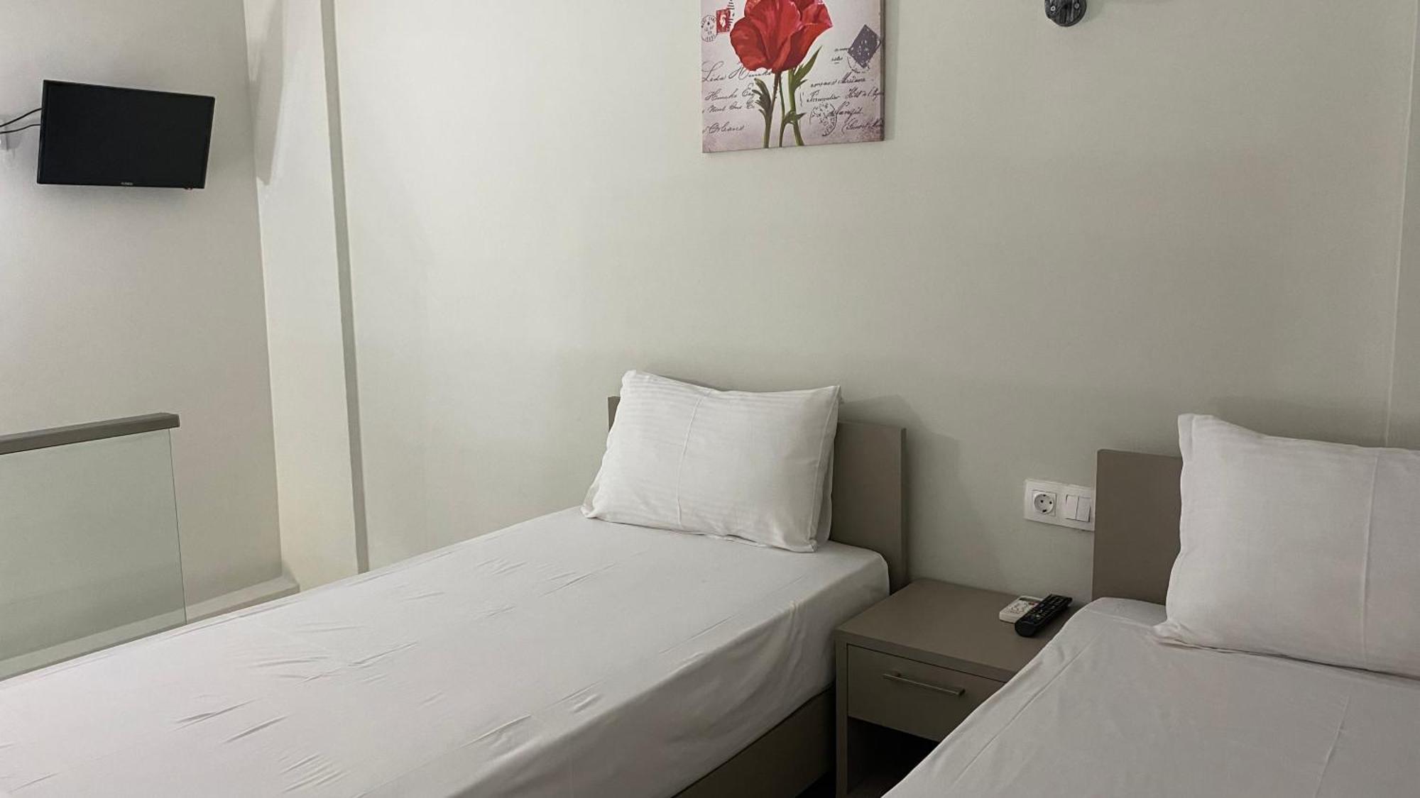 Harmony Studios & Apartments สกาลา โปเตมิอัส ภายนอก รูปภาพ