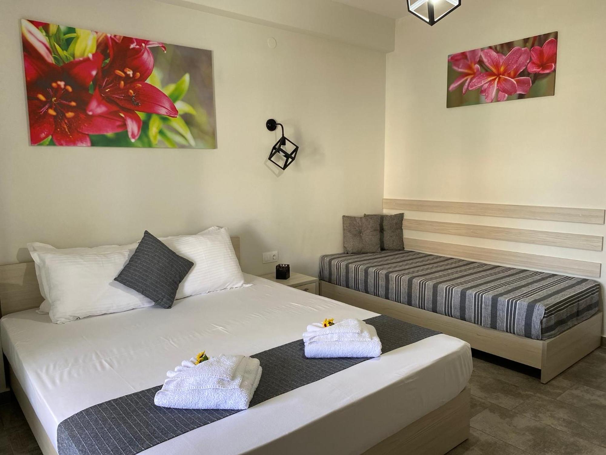 Harmony Studios & Apartments สกาลา โปเตมิอัส ห้อง รูปภาพ